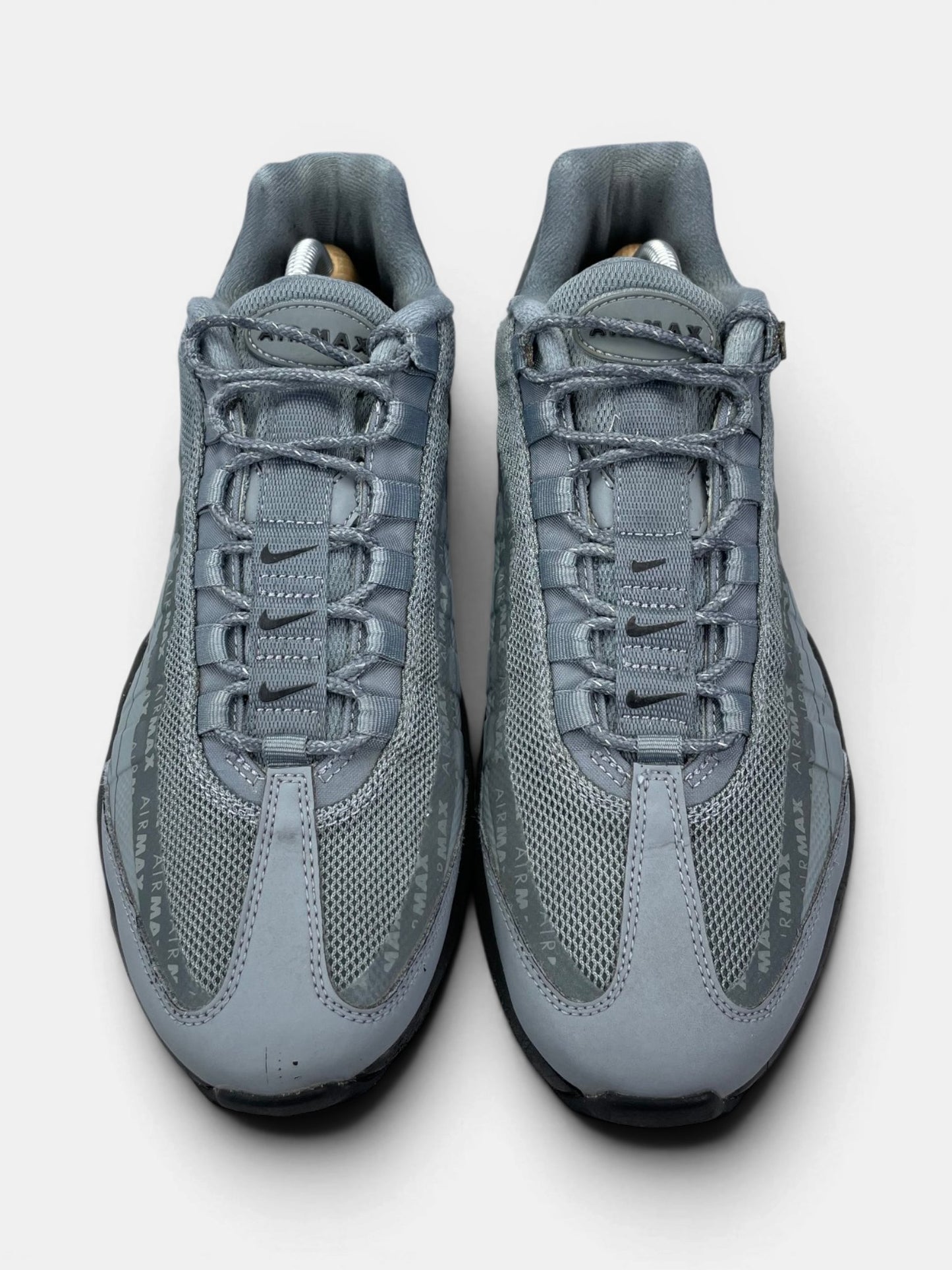 Nike Air Max 95 Ultra Cool Grey — buty sportowe męskie w bardzo dobrym stanie rozmiar 44, widok z góry