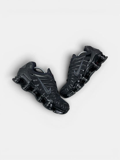 Nike Shox TL Metallic Hematite — buty sportowe męskie w bardzo dobrym stanie rozmiar 44, widok z góry na wewnętrzną stronę butów