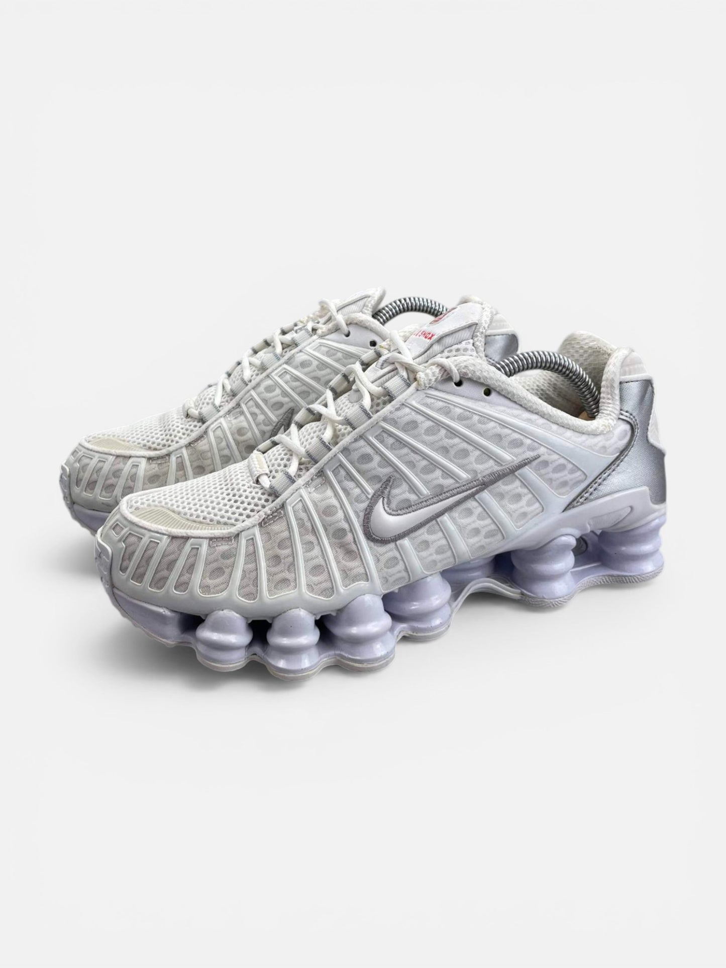 Nike Shox TL AR3566-100 - buty sportowe, widok z boku