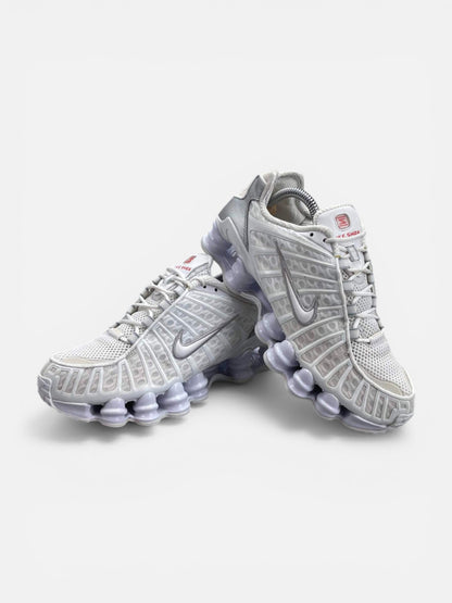 Nike Shox TL AR3566-100 - buty sportowe, boczny profil
