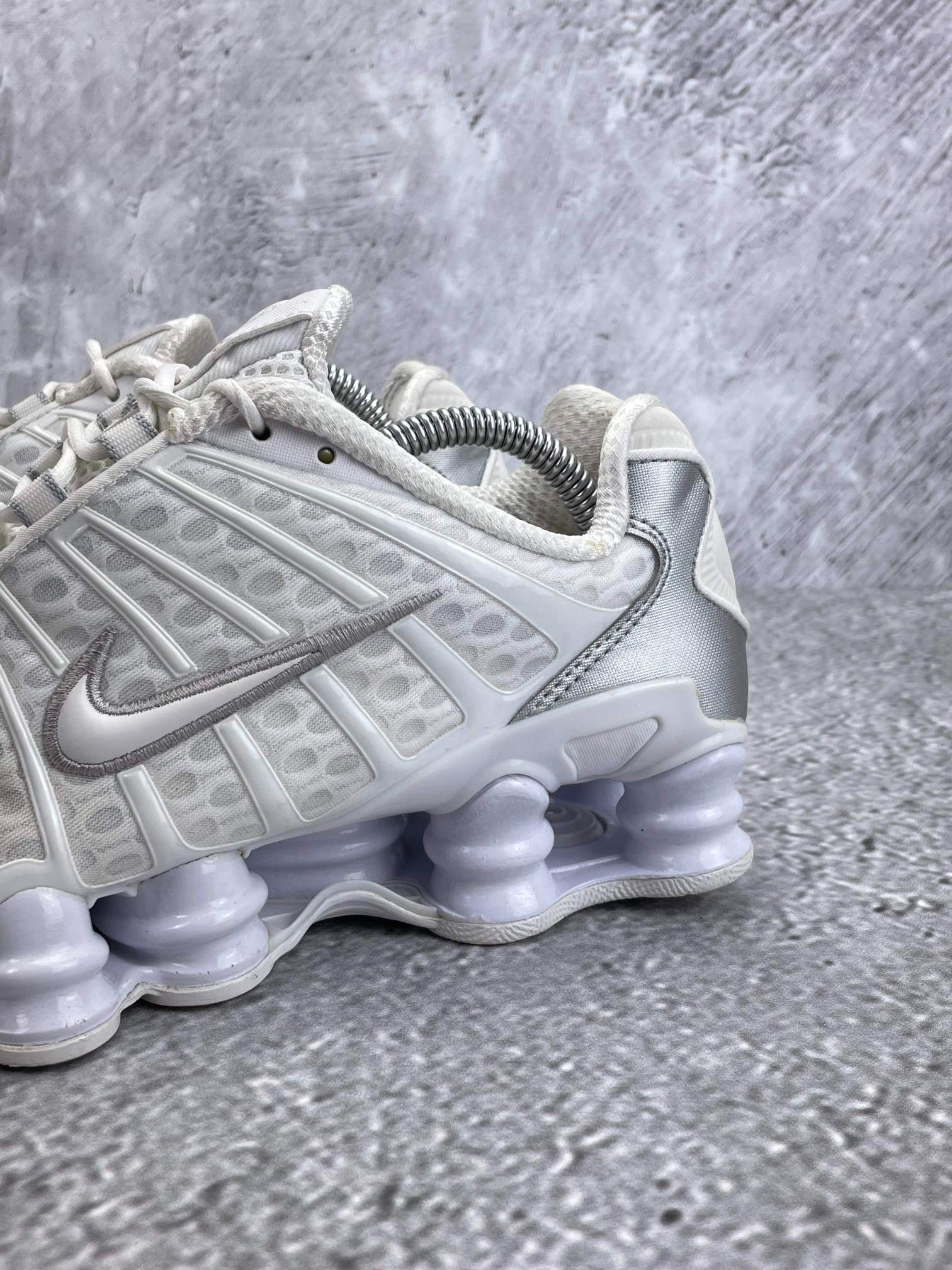 Nike Shox TL AR3566-100 - buty sportowe, opcjonalne zdjęcie 1