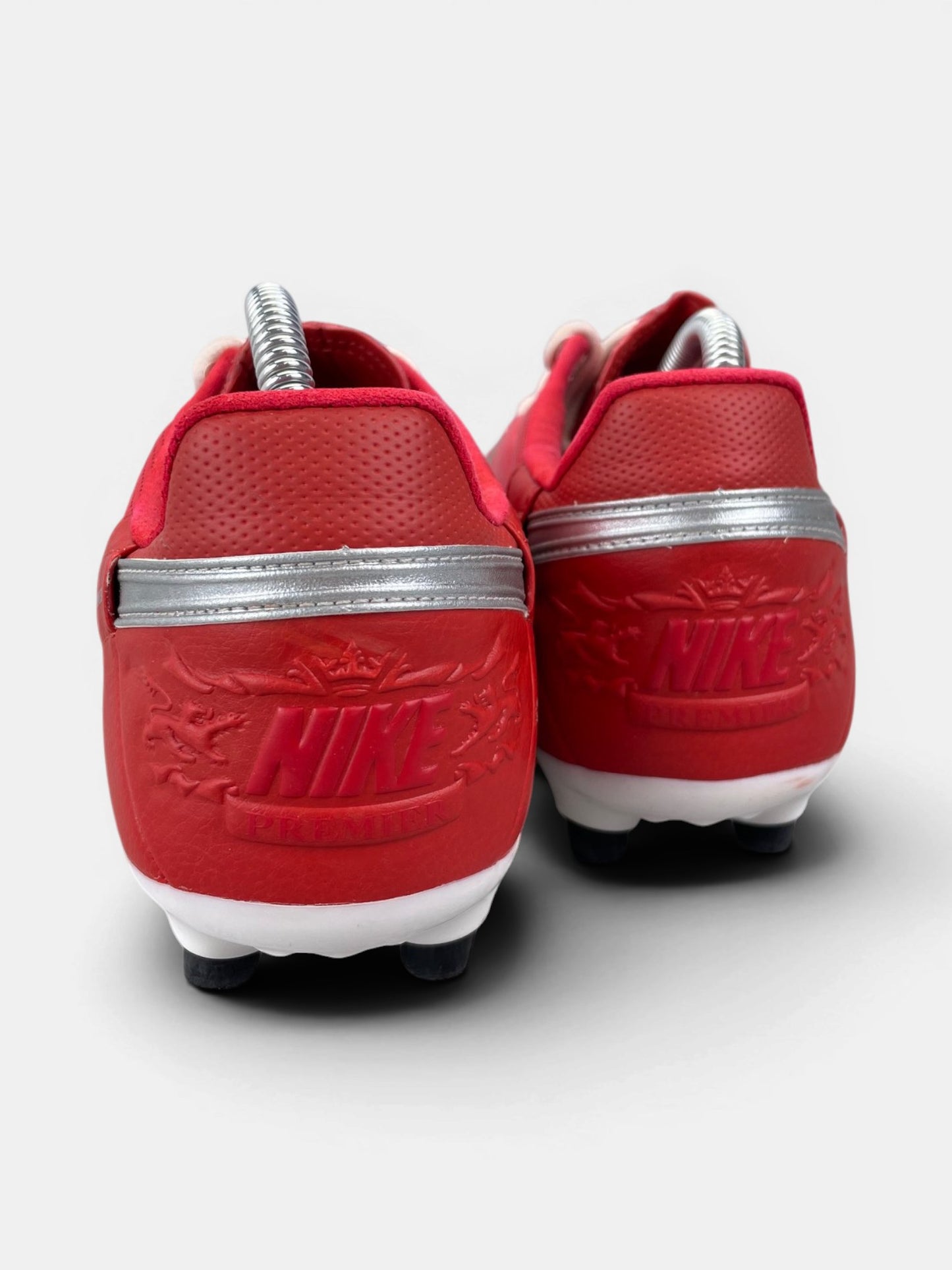 Nike Premier Lii — buty sportowe męskie w bardzo dobrym stanie rozmiar 43, zewnętrzny panel lewego buta
