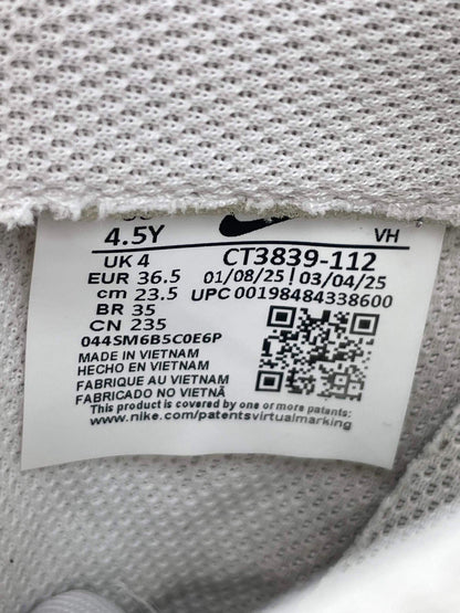 Nike Air Force 1 White Ghost - buty sportowe, podeszwa