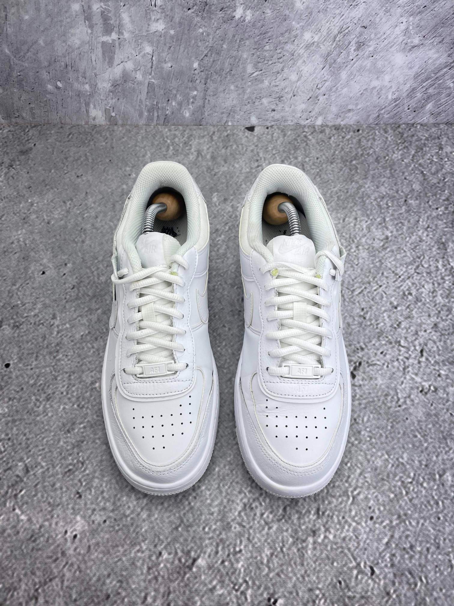 Nike Air Force 1 Shadow Triple White — buty sportowe damskie w bardzo dobrym stanie rozmiar 40, widok z góry