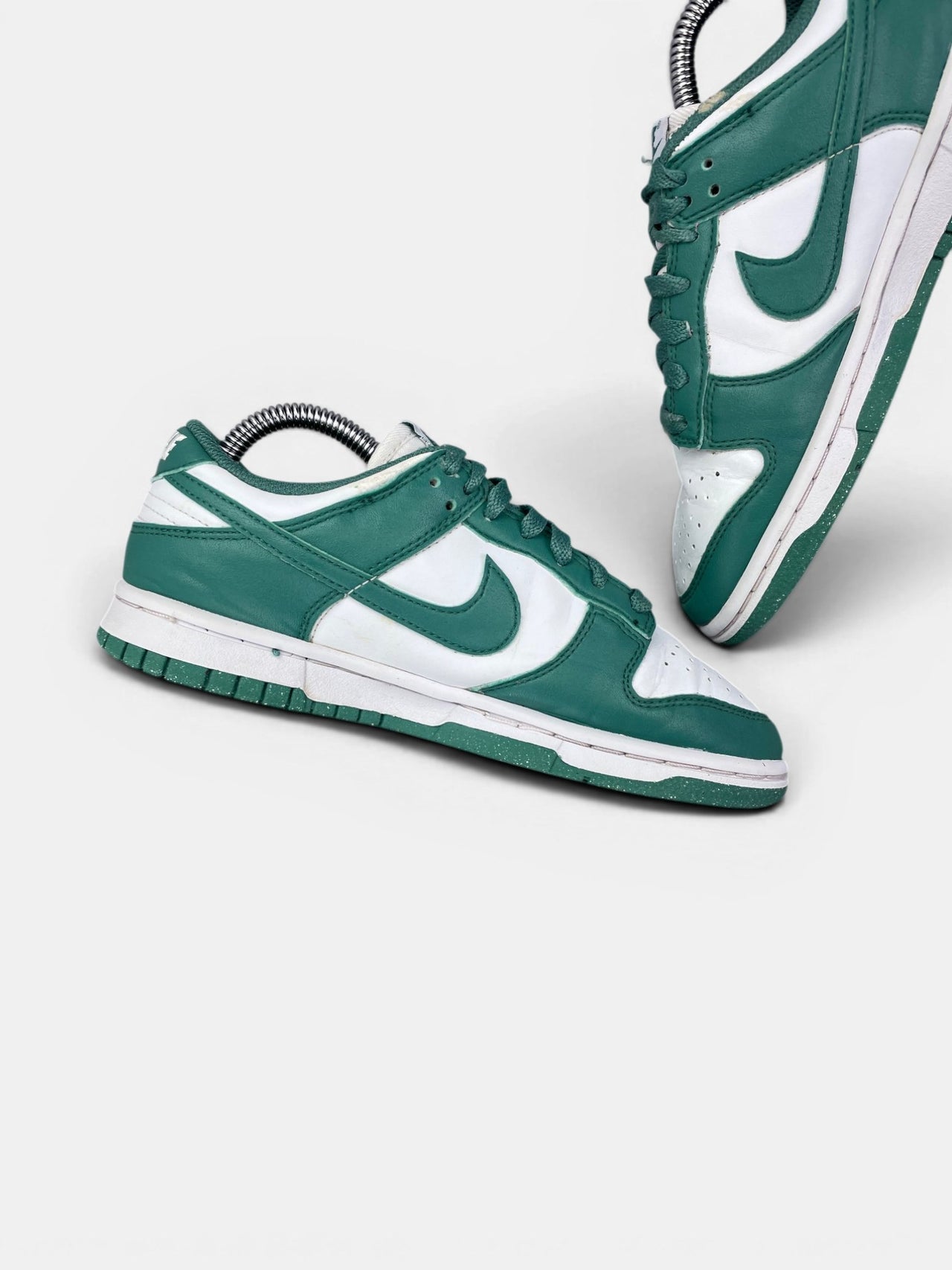 Nike Dunk Low Bicoastal — buty sportowe damskie w bardzo dobrym stanie rozmiar 36, wewnętrzny panel lewego buta