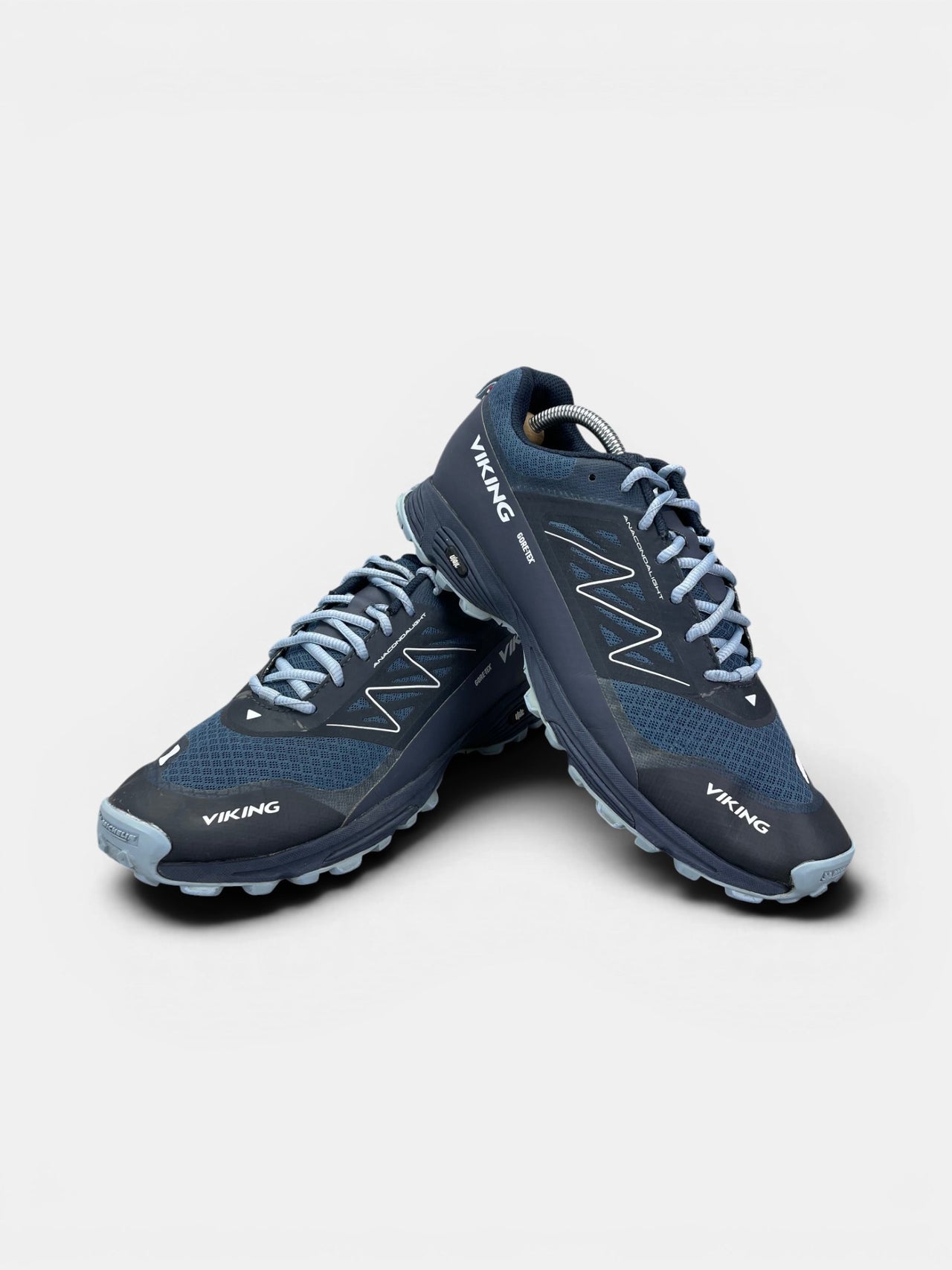 Viking Gore-Tex Trekking Shoes — trekkingi męskie w bardzo dobrym stanie rozmiar 43, boczny profil