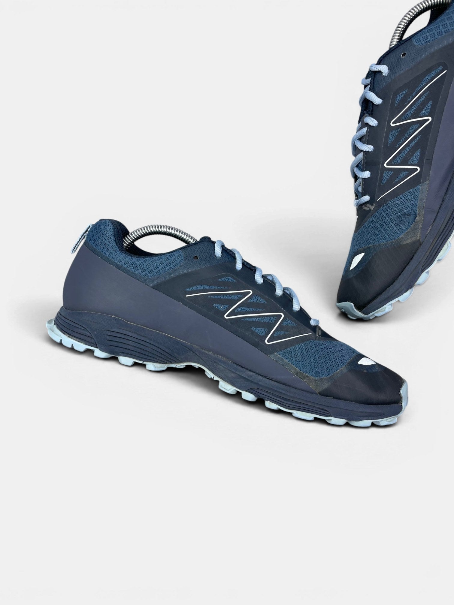 Viking Gore-Tex Trekking Shoes — trekkingi męskie w bardzo dobrym stanie rozmiar 43, wewnętrzny panel lewego buta