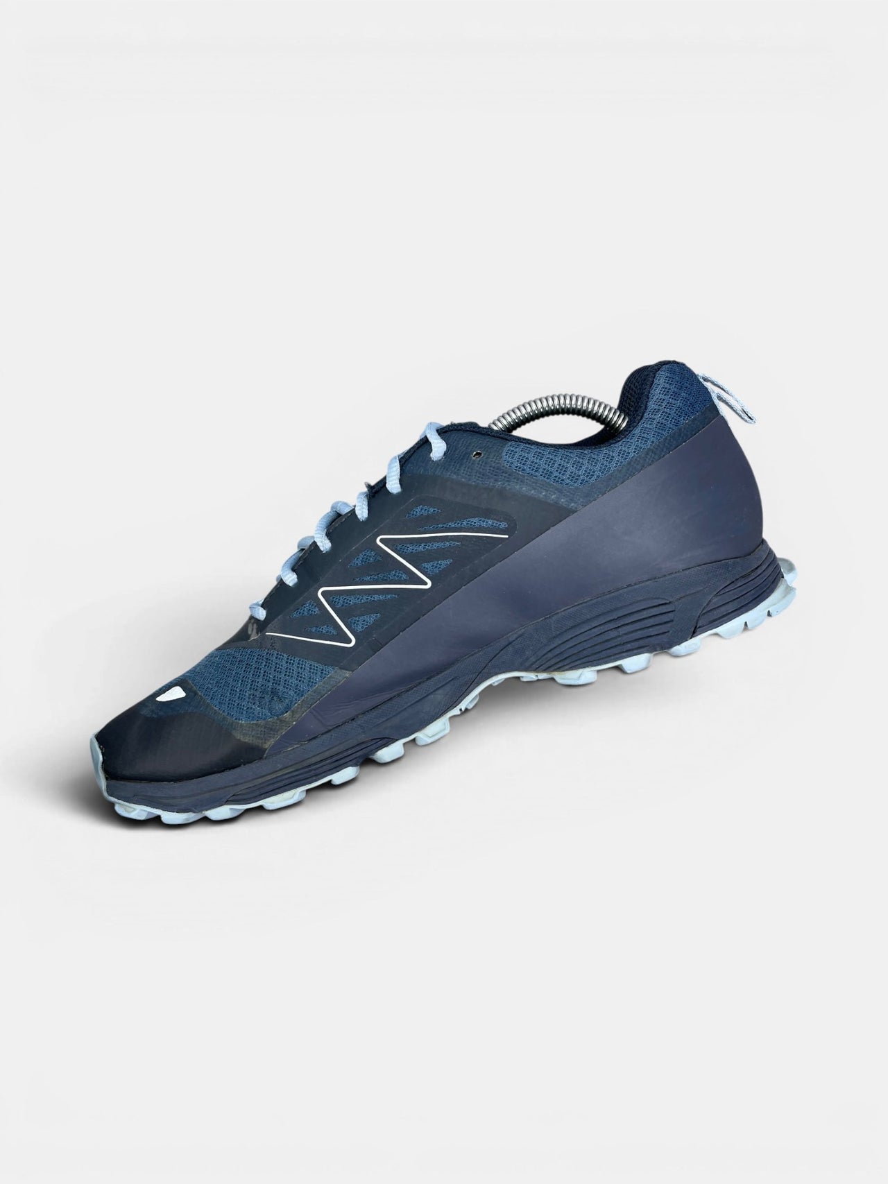 Viking Gore-Tex Trekking Shoes — trekkingi męskie w bardzo dobrym stanie rozmiar 43, wewnętrzny panel prawego buta