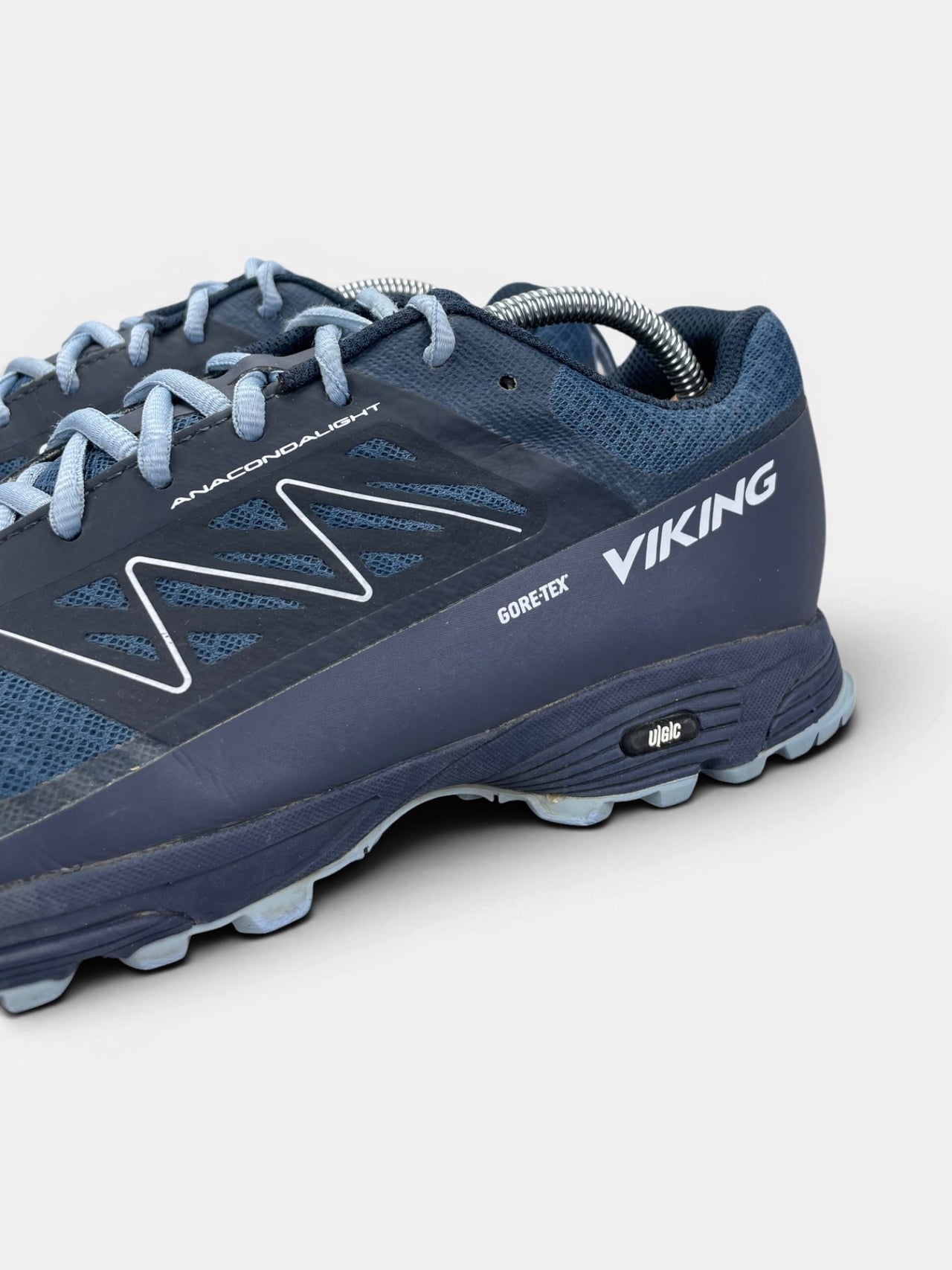 Viking Gore-Tex Trekking Shoes — trekkingi męskie w bardzo dobrym stanie rozmiar 43, opcjonalne zdjęcie 1