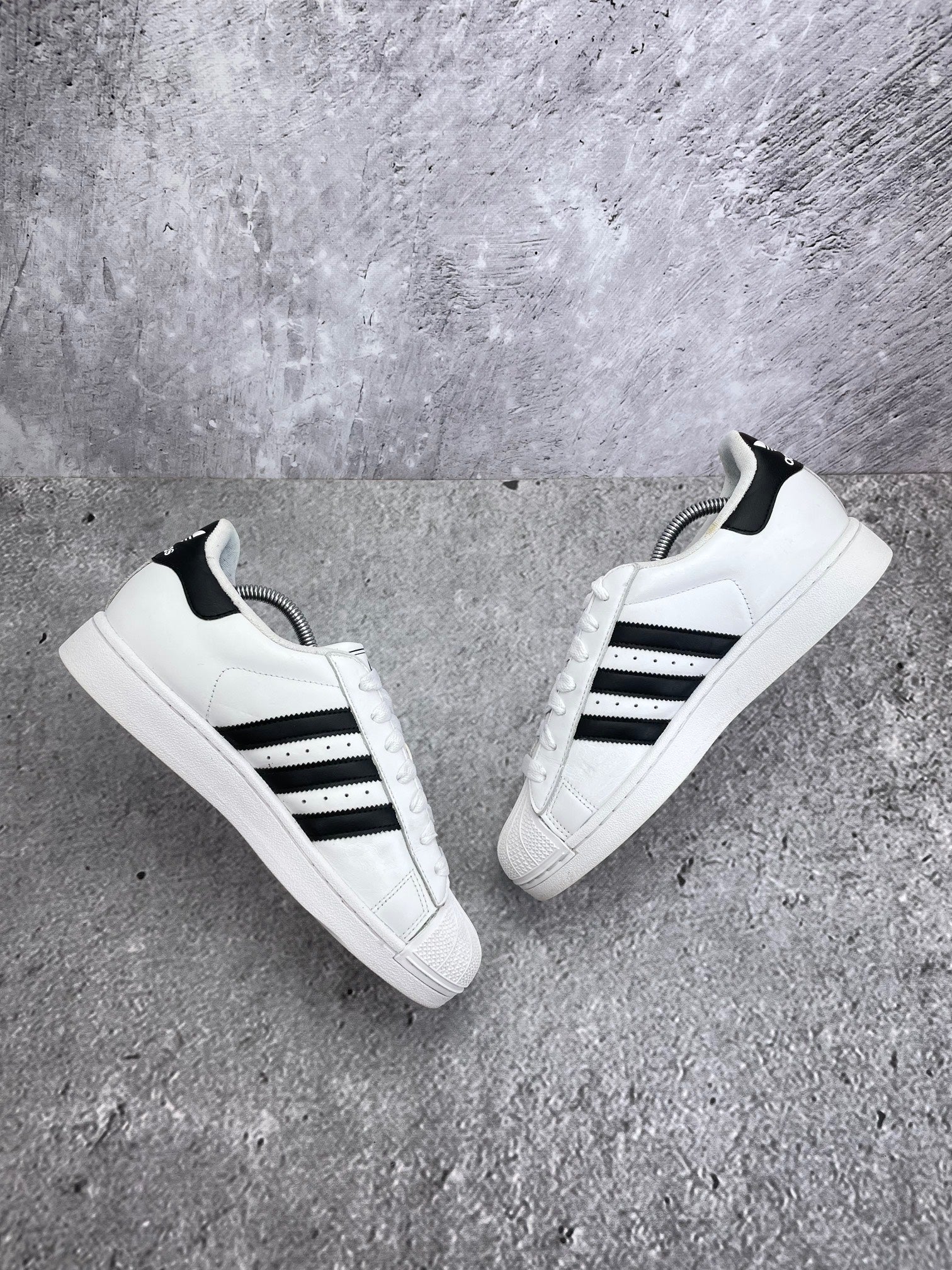 adidas Superstar II IH8659 - buty sportowe, widok z góry na wewnętrzną stronę butów