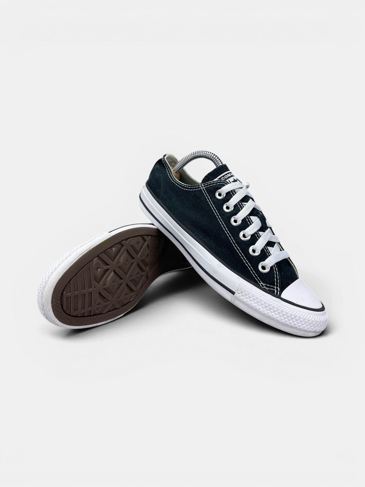 Converse Chuck Taylor All Star Black — buty sportowe damskie w bardzo dobrym stanie rozmiar 37.5, boczny profil