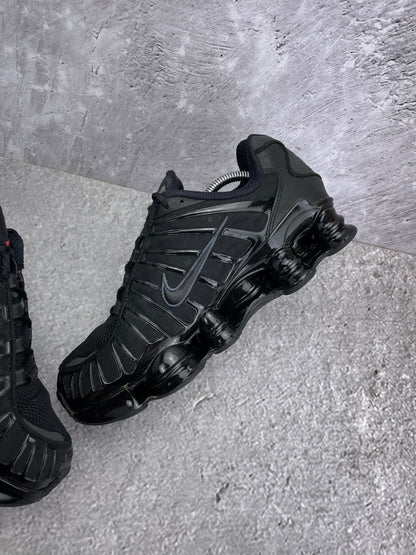 Nike Shox TL Metallic Hematite - buty sportowe, wewnętrzny panel lewego buta
