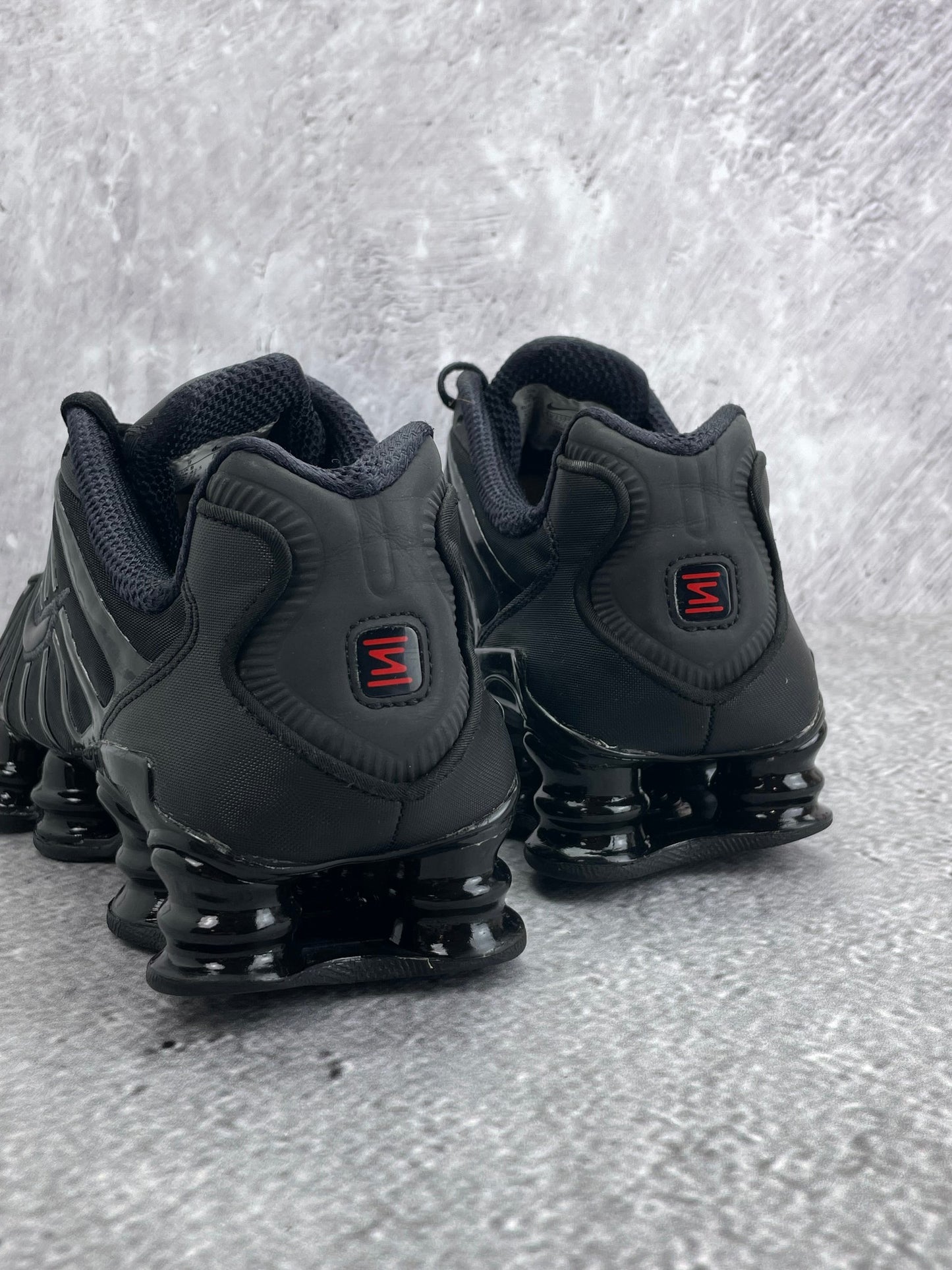 Nike Shox TL Metallic Hematite - buty sportowe, widok z tyłu