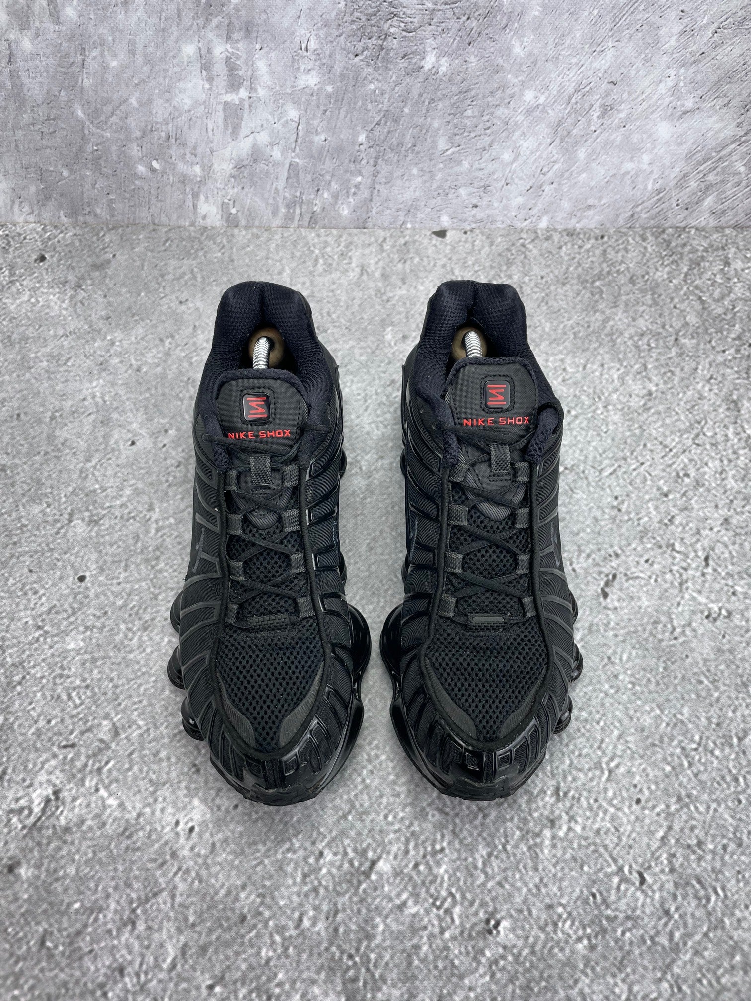 Nike Shox TL Metallic Hematite - buty sportowe, podeszwa