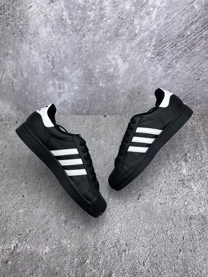 adidas Superstar II Black White - buty sportowe, widok z góry na wewnętrzną stronę butów