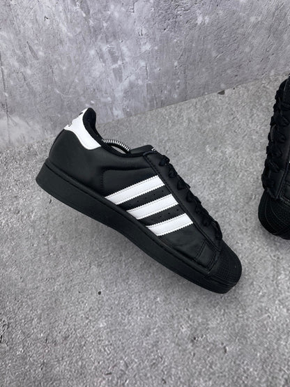 adidas Superstar II Black White - buty sportowe, wewnętrzny panel prawego buta