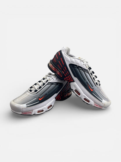 Nike Air Max Plus 3 Team Orange - buty sportowe, boczny profil