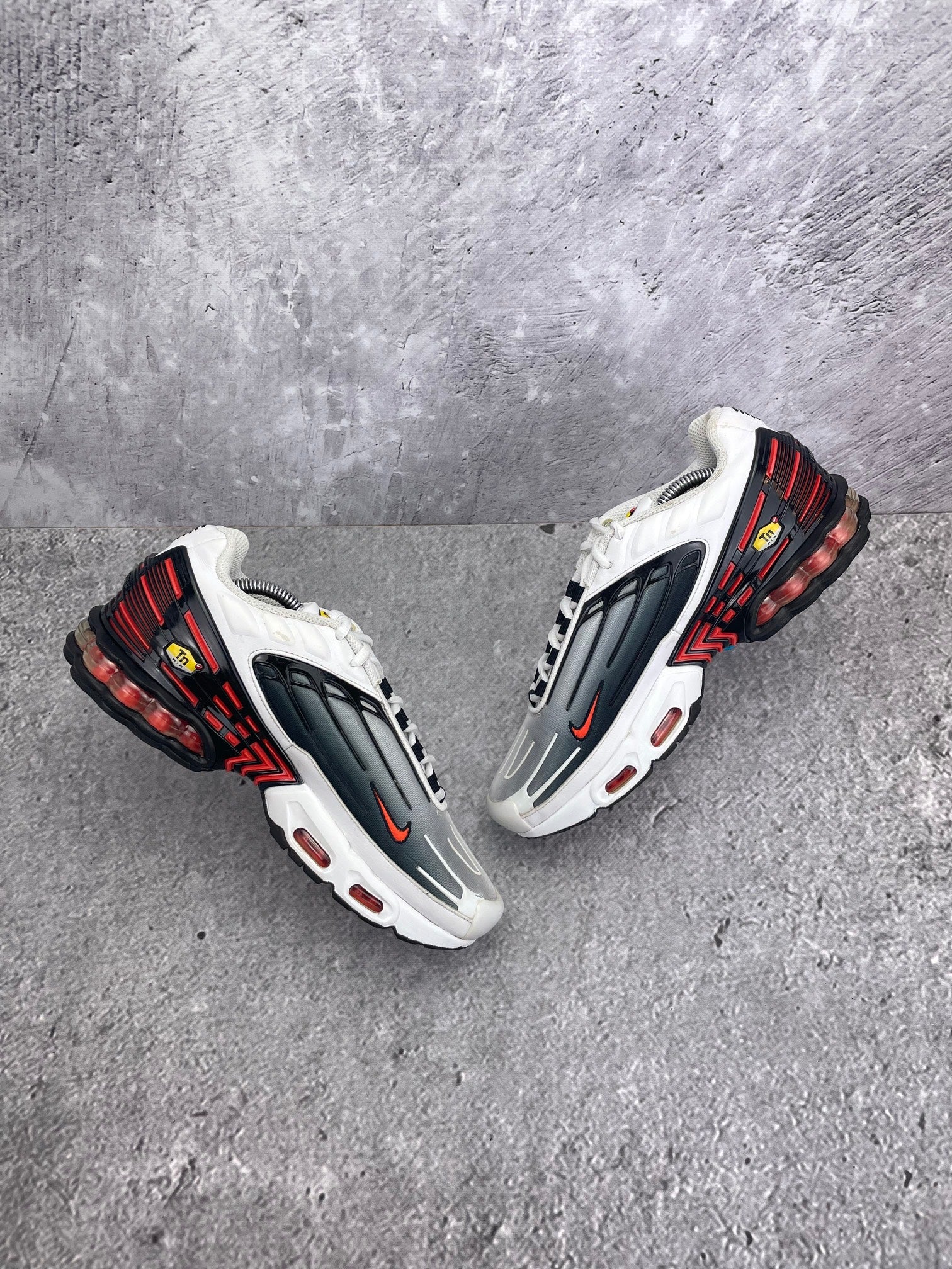 Nike Air Max Plus 3 Team Orange - buty sportowe, widok z góry na wewnętrzną stronę butów