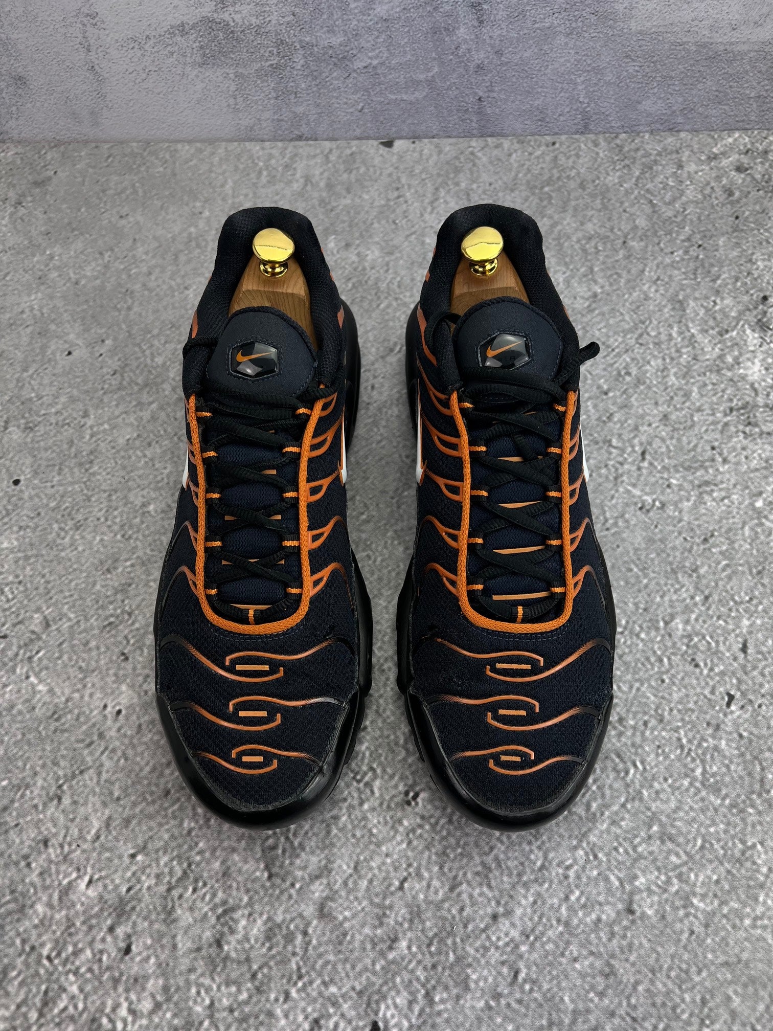 Nike Air Max Plus Dark Obsidian Monarch - buty sportowe, podeszwa
