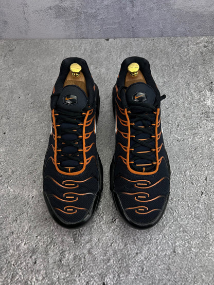 Nike Air Max Plus Dark Obsidian Monarch - buty sportowe, podeszwa