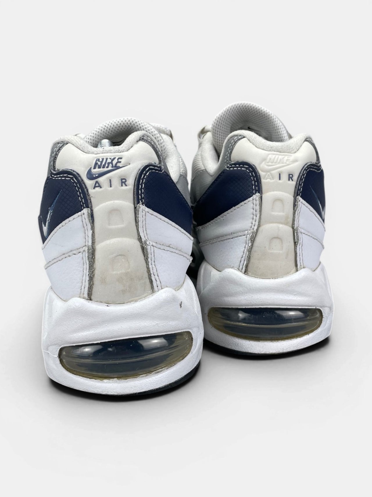 Nike Air Max 95 Diffused Blue — buty sportowe męskie w bardzo dobrym stanie rozmiar 44, widok z tyłu
