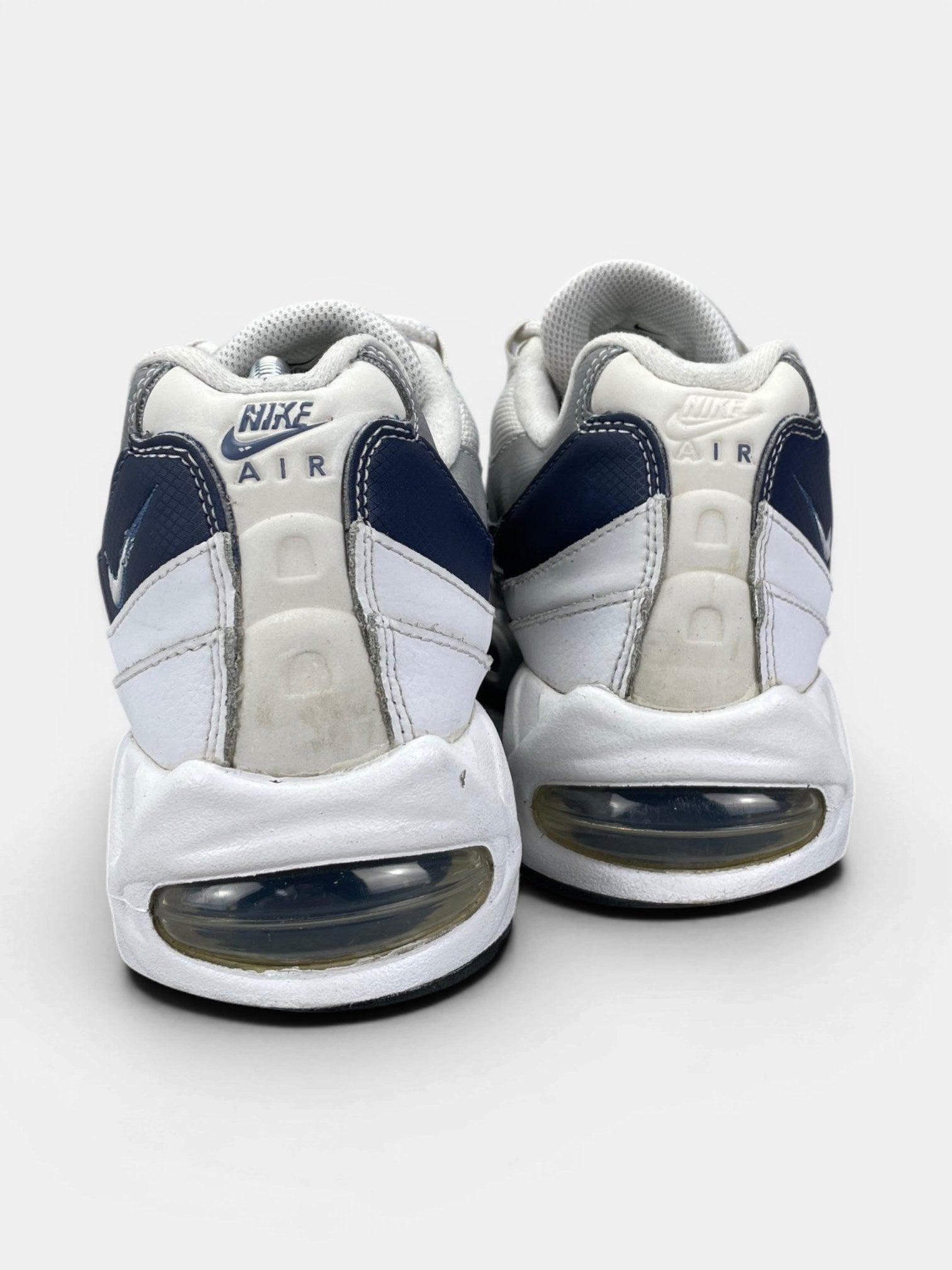 Nike Air Max 95 Diffused Blue — buty sportowe męskie w bardzo dobrym stanie rozmiar 44, widok z tyłu