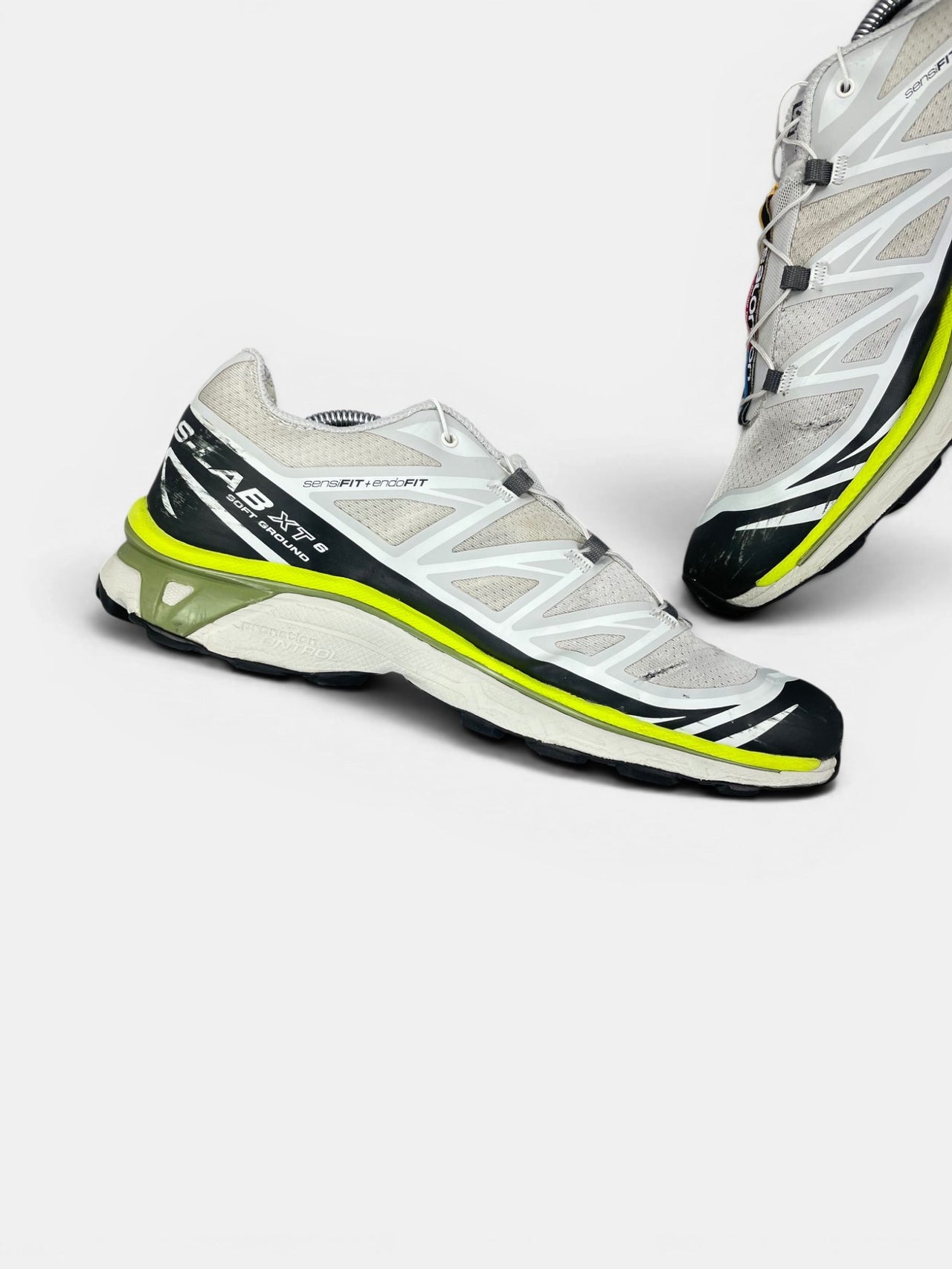 Salomon XT-6 — buty sportowe męskie w bardzo dobrym stanie rozmiar 44, wewnętrzny panel lewego buta