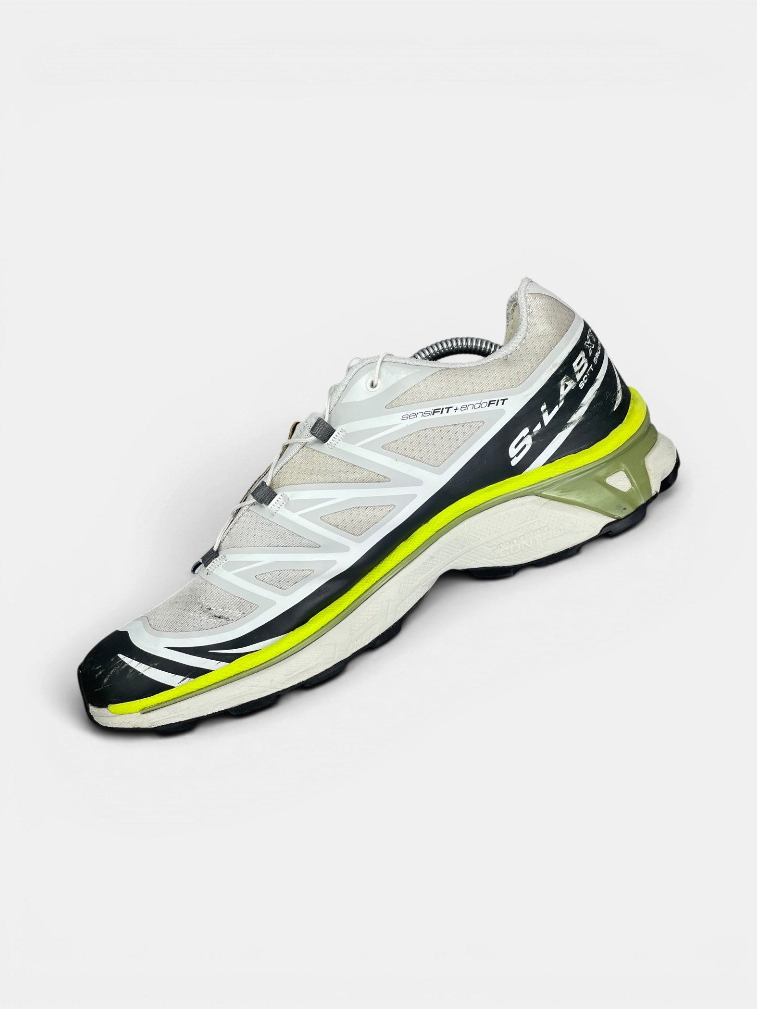Salomon XT-6 — buty sportowe męskie w bardzo dobrym stanie rozmiar 44, wewnętrzny panel prawego buta