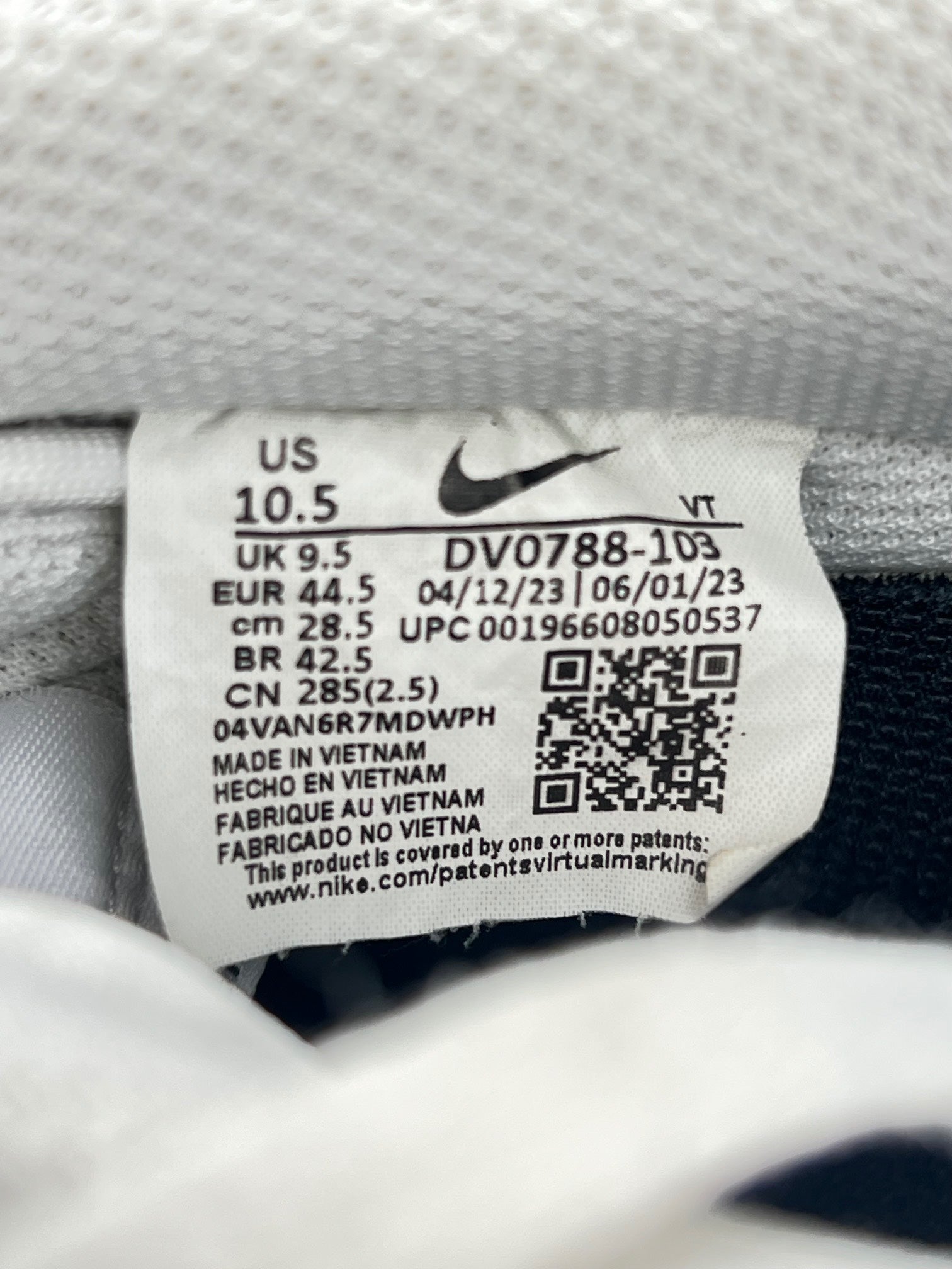 Nike Air Force 1 Low White Black Outline — buty sportowe męskie w bardzo dobrym stanie rozmiar 44.5, opcjonalne zdjęcie 1