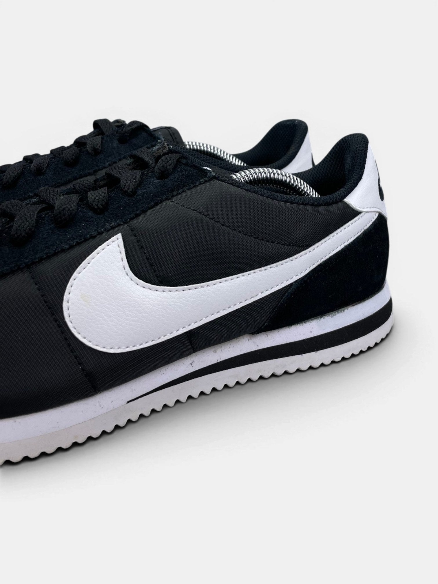 Nike Classic Cortez Black White — buty sportowe męskie w bardzo dobrym stanie rozmiar 42.5, opcjonalne zdjęcie 1