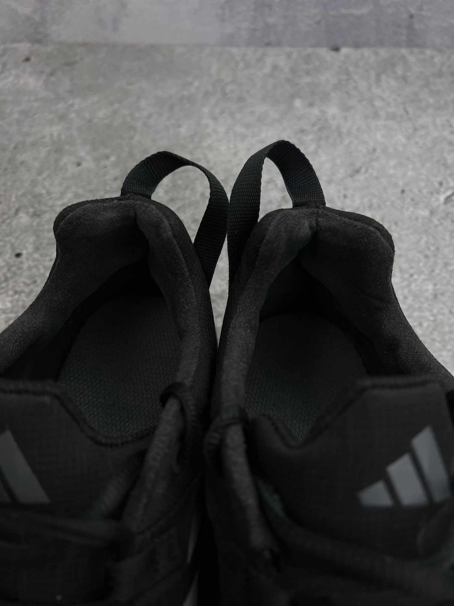 adidas Terrex Swift Solo 2.0 Core Black - buty sportowe, zapiętki butów