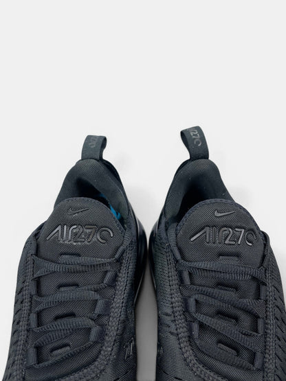 Nike Air Max 270 Triple Black — buty sportowe męskie w bardzo dobrym stanie rozmiar 41, zapiętki butów