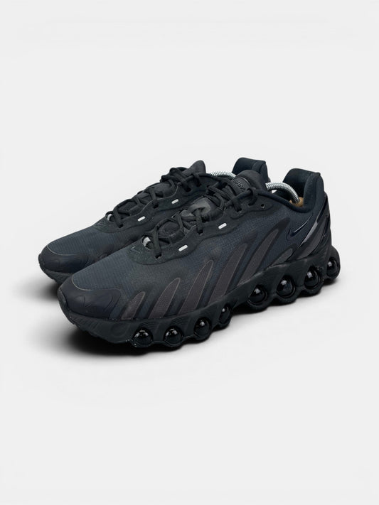 Nike Air Max DN8 Hyper Royal — buty sportowe męskie w bardzo dobrym stanie rozmiar 44, widok z boku