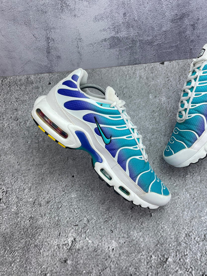 Nike Air Max Plus Aqua — buty sportowe męskie w bardzo dobrym stanie rozmiar 43, wewnętrzny panel lewego buta
