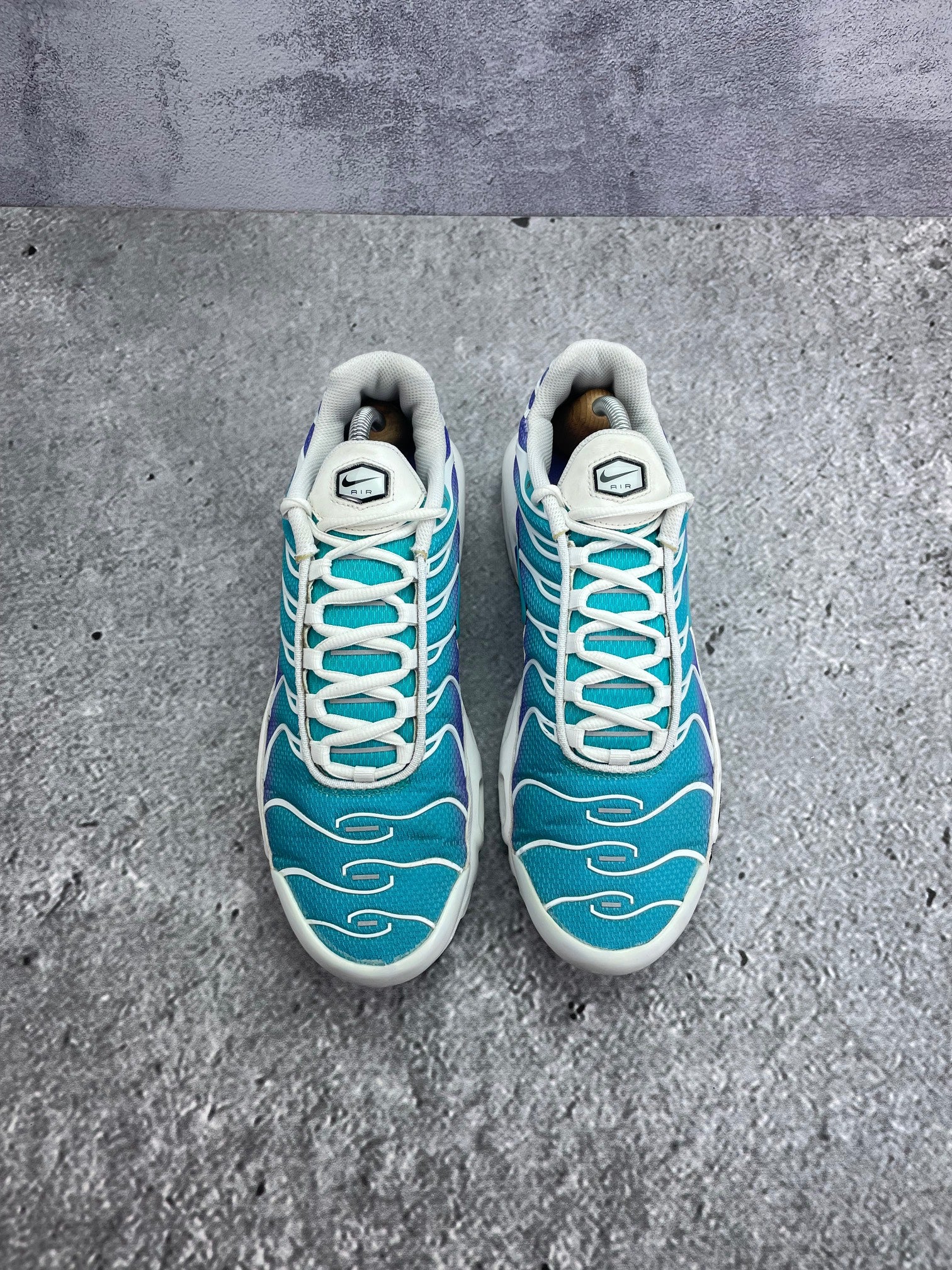 Nike Air Max Plus Aqua — buty sportowe męskie w bardzo dobrym stanie rozmiar 43, widok z góry