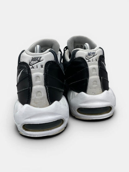 Nike Air Max 95 Yin Yang Black — buty sportowe męskie w bardzo dobrym stanie rozmiar 42, widok z tyłu