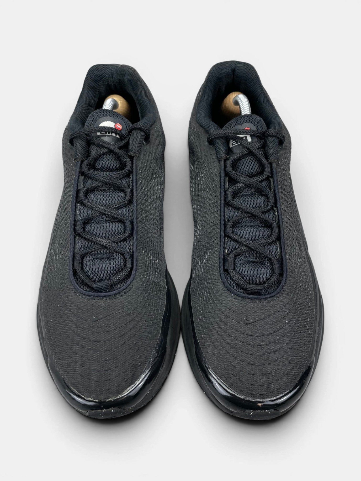 Nike Air Max Dn Black Metallic Grey — buty sportowe męskie w bardzo dobrym stanie rozmiar 45, widok z góry