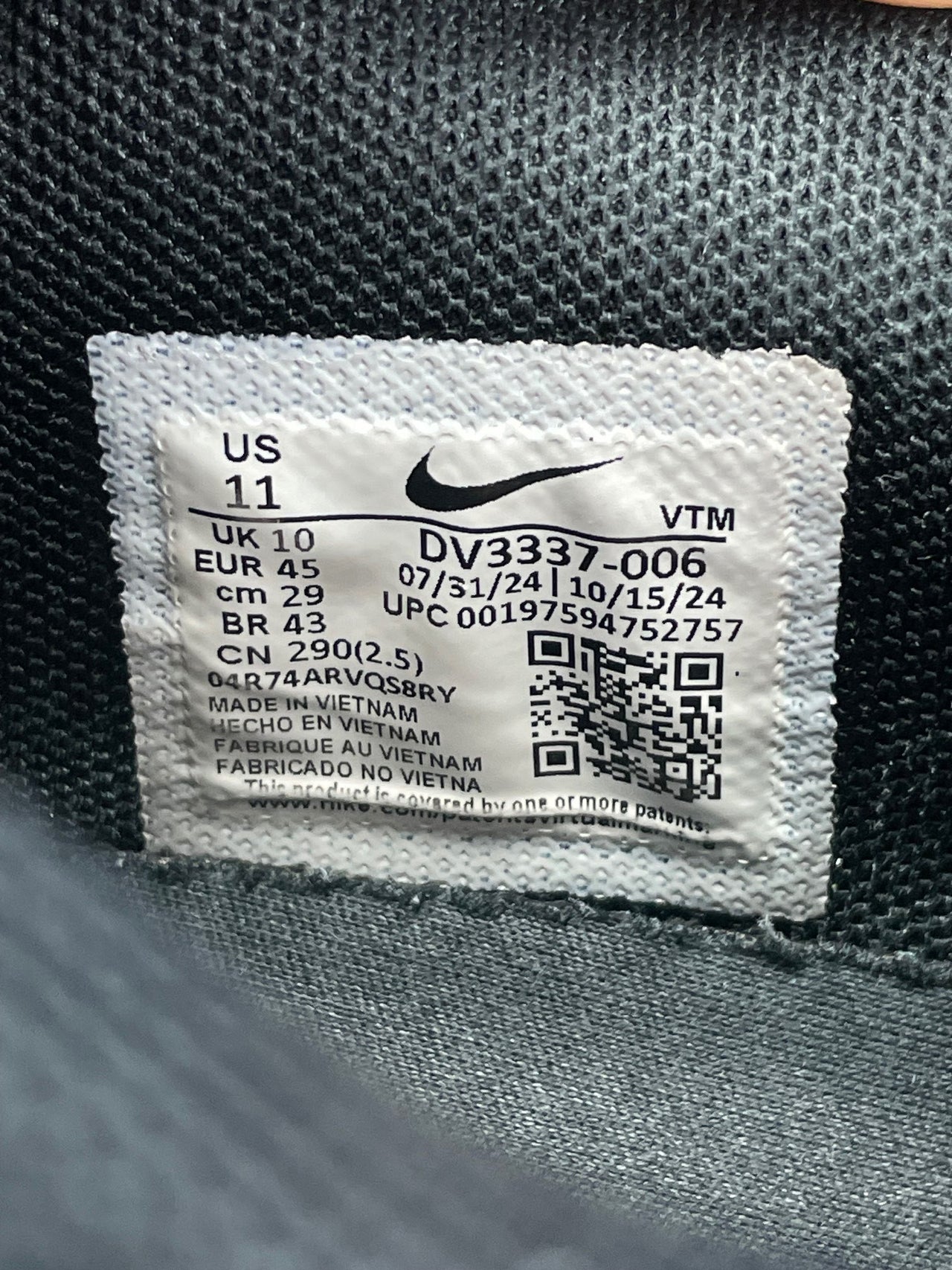 Nike Air Max Dn Black Metallic Grey — buty sportowe męskie w bardzo dobrym stanie rozmiar 45, opcjonalne zdjęcie 2