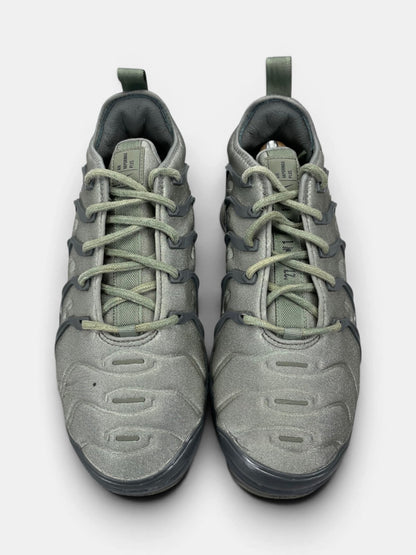 Nike Air VaporMax Plus Dark Stucco — buty sportowe męskie w bardzo dobrym stanie rozmiar 42, widok z góry