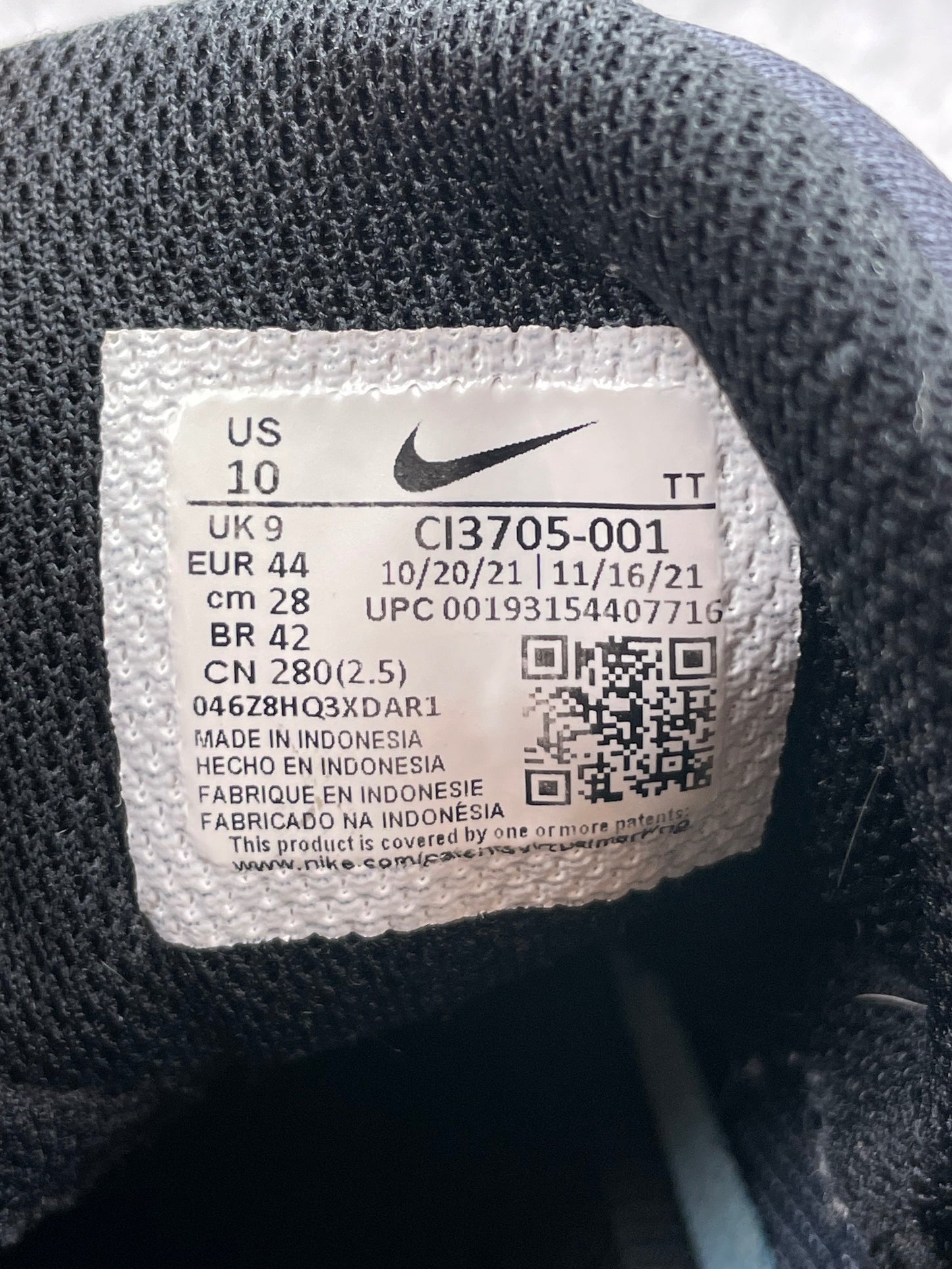 Nike Air Max 95 Essential Triple Black — buty sportowe męskie w bardzo dobrym stanie rozmiar 44, opcjonalne zdjęcie 2