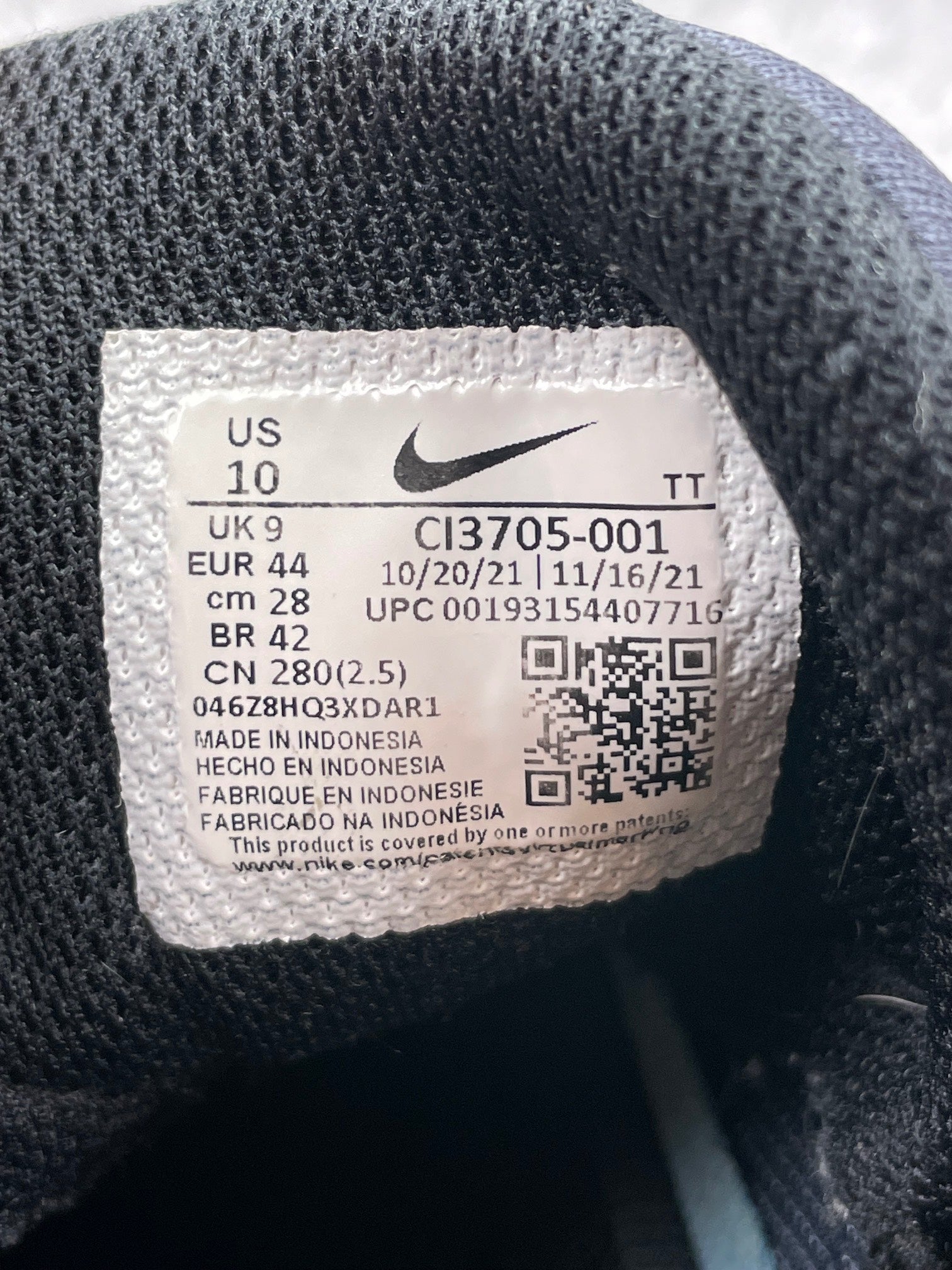 Nike Air Max 95 Essential Triple Black — buty sportowe męskie w bardzo dobrym stanie rozmiar 44, opcjonalne zdjęcie 2