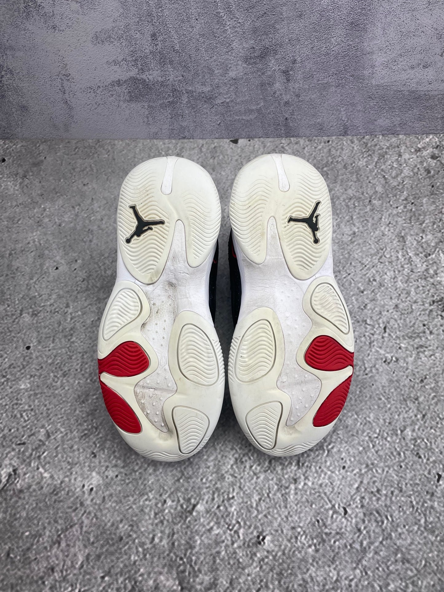 Jordan Max Aura 4 Bred - buty sportowe, podeszwa