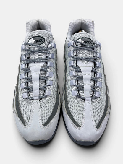 Nike Air Max 95 Greyscale — buty sportowe męskie w bardzo dobrym stanie rozmiar 45, widok z góry