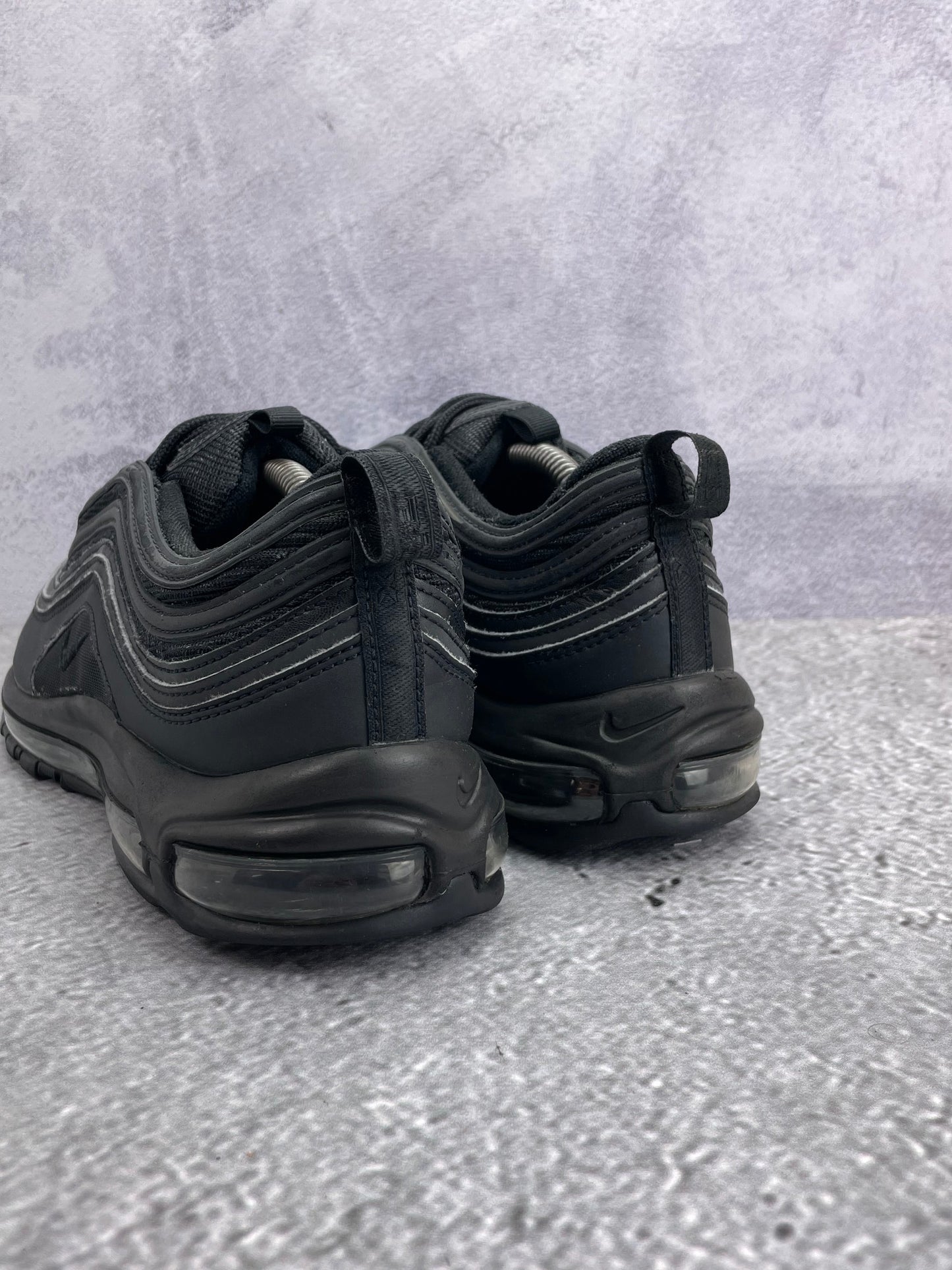 Nike Air Max 97 Triple Black AM97 Triple Black - buty sportowe, widok z tyłu