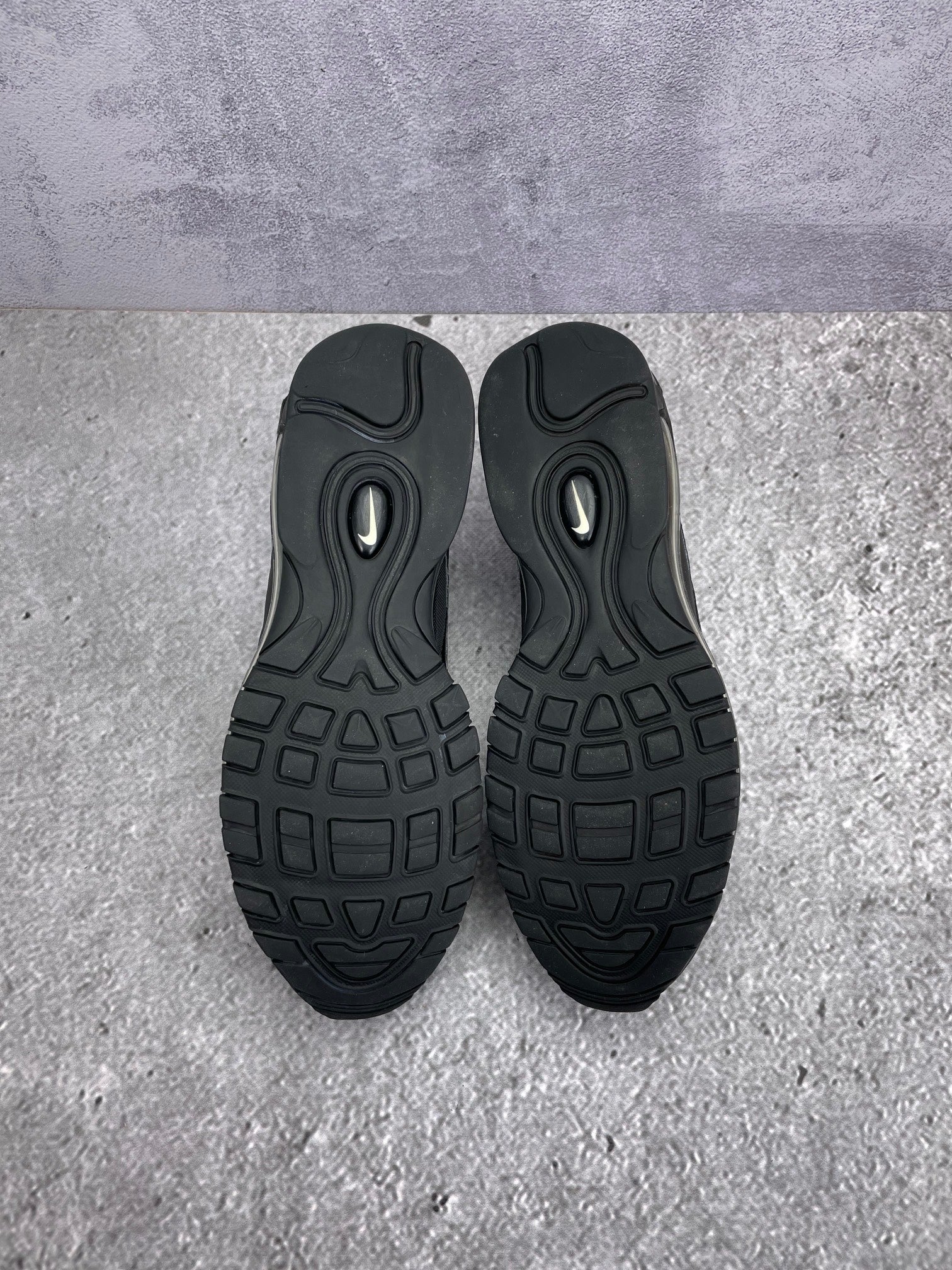 Nike Air Max 97 Triple Black AM97 Triple Black - buty sportowe, podeszwa