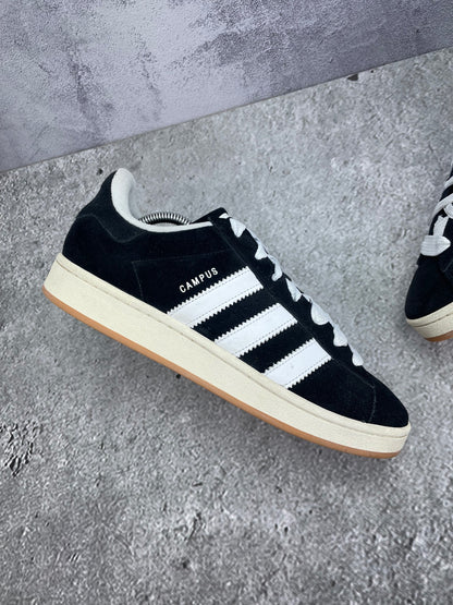 adidas Campus 00s HQ8708 - buty sportowe, zewnętrzny panel lewego buta