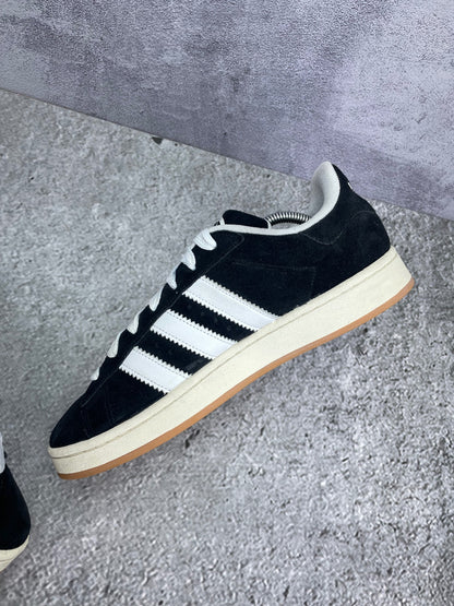adidas Campus 00s HQ8708 - buty sportowe, wewnętrzny panel prawego buta