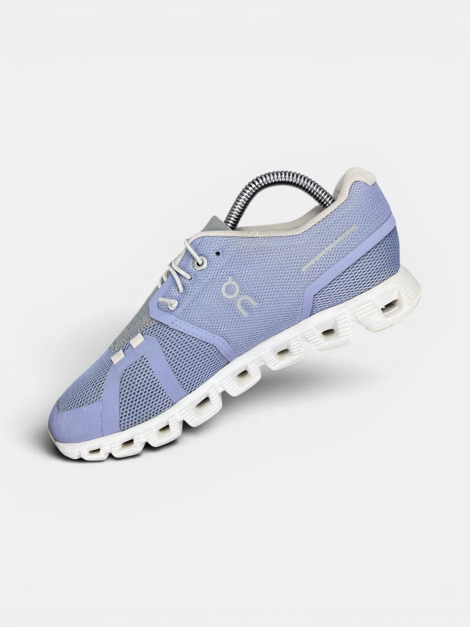 On Cloud 5 — buty sportowe damskie w bardzo dobrym stanie rozmiar 37.5, wewnętrzny panel lewego buta