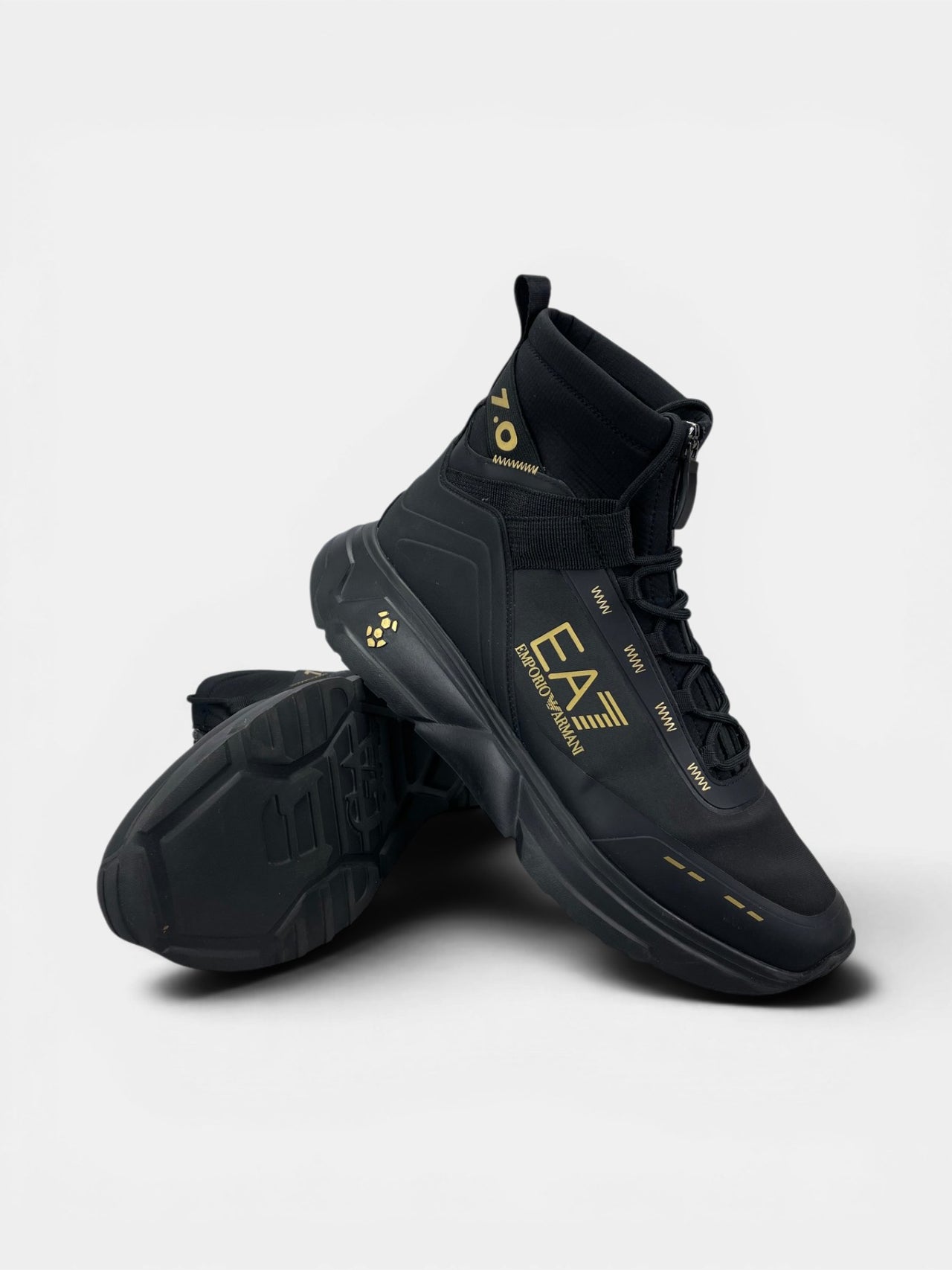 Ea7 Emporio Armani 7.0 — buty sportowe męskie w bardzo dobrym stanie rozmiar 44.5, boczny profil