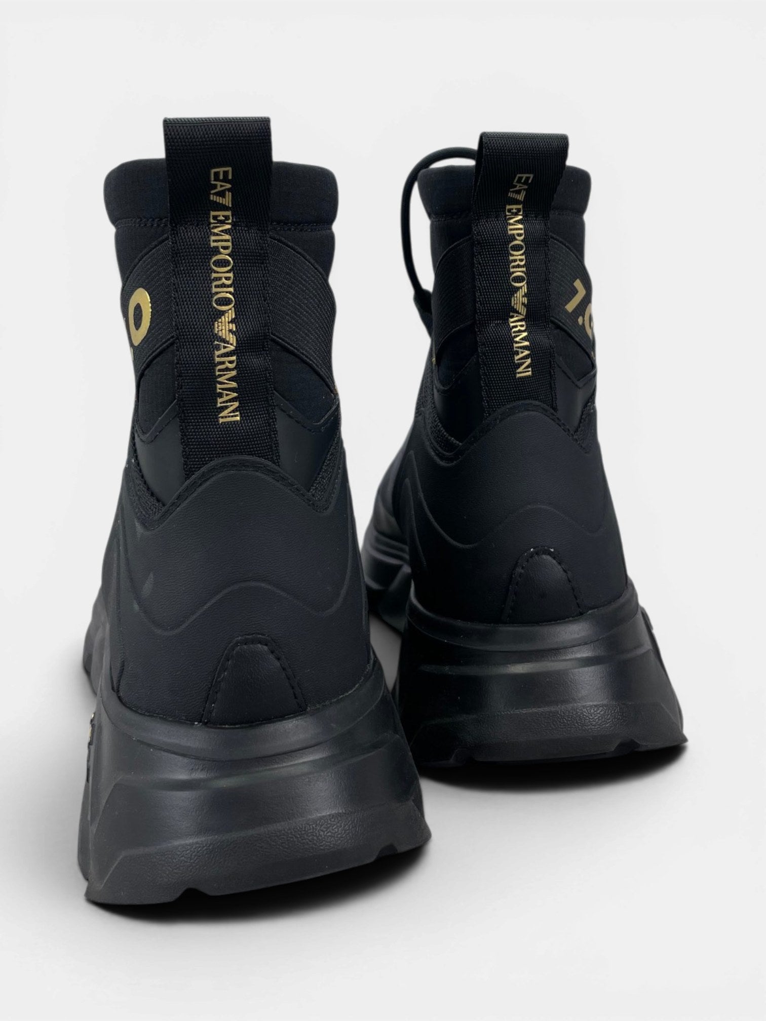 Ea7 Emporio Armani 7.0 — buty sportowe męskie w bardzo dobrym stanie rozmiar 44.5, widok z tyłu